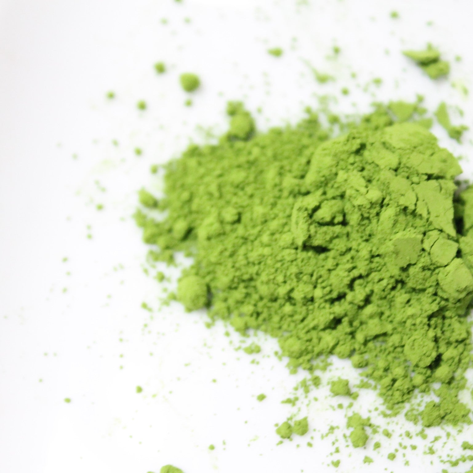 Difference between Instant Green Tea and Powdered Green Tea