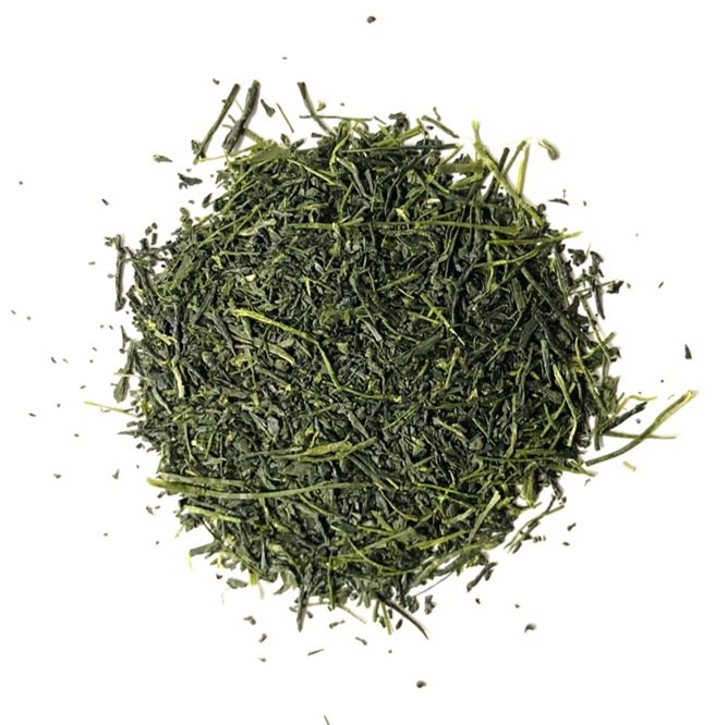 Dried Saemidori sencha leaves arranged in a small heap on a white background